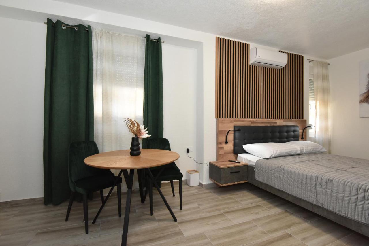 Sofia'S Studio & Room Ζαντάρ Εξωτερικό φωτογραφία