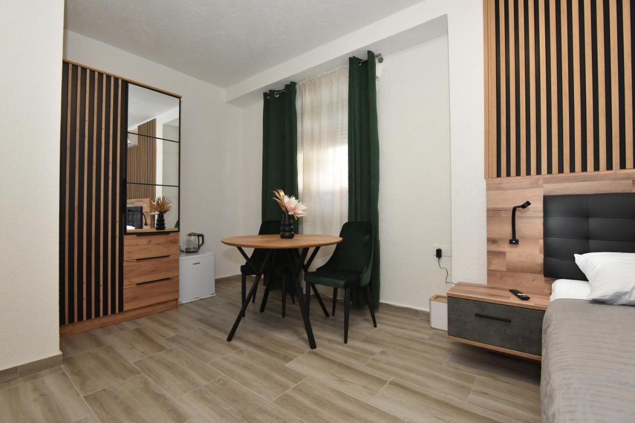 Sofia'S Studio & Room Ζαντάρ Εξωτερικό φωτογραφία